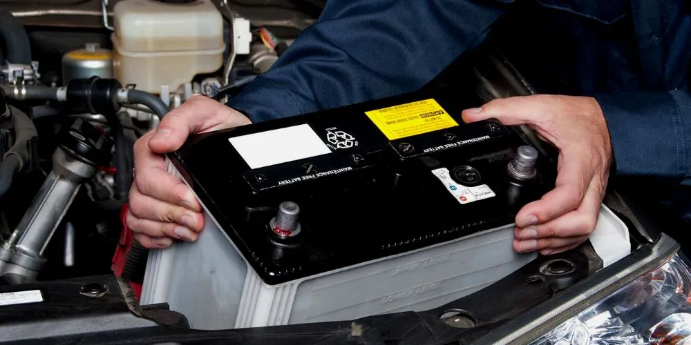 Can A Car Battery Get Wet 
