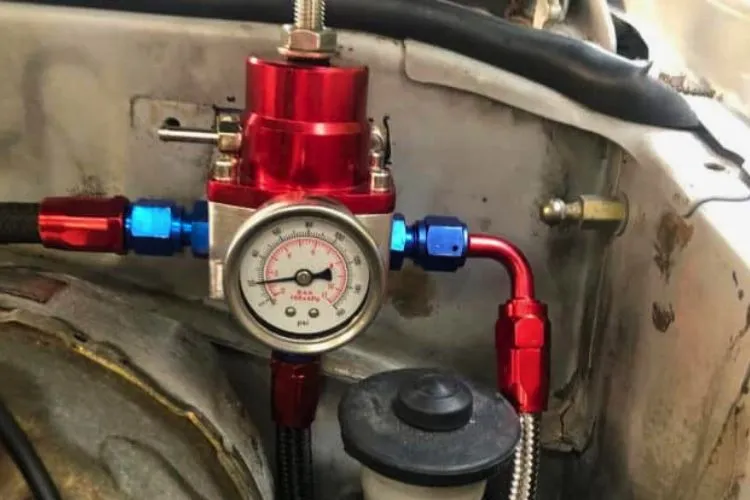 How to clean fuel pressure regulator