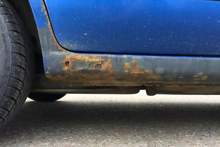 Can you drive without rocker panels
